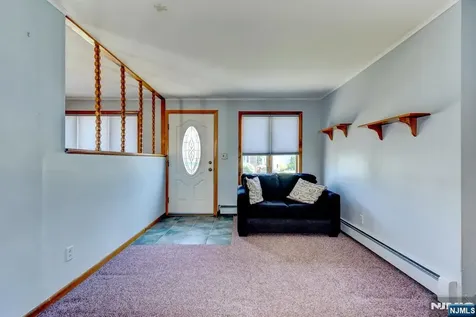 61 Yale Street Nutley NJ 07110