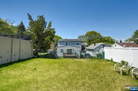 61 Yale Street Nutley NJ 07110