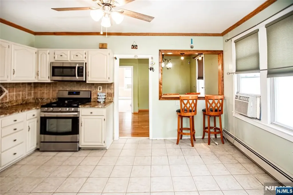 54 13th Street Hawthorne NJ 07506