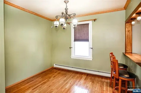 54 13th Street Hawthorne NJ 07506