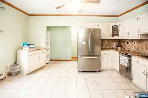 54 13th Street Hawthorne NJ 07506