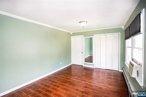 54 13th Street Hawthorne NJ 07506