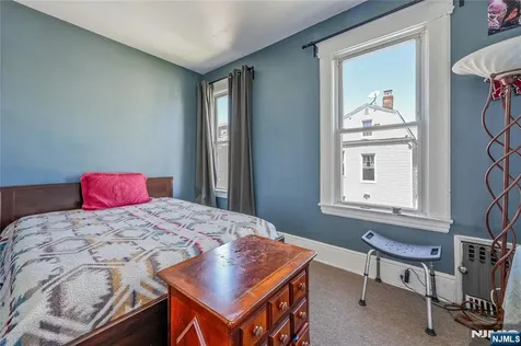 671 Devon Street Kearny NJ 07032