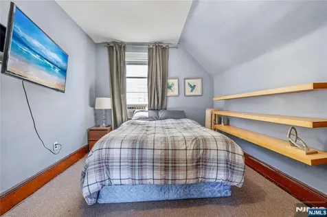 671 Devon Street Kearny NJ 07032