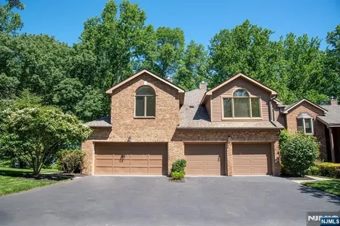 23 Lakeview Drive Old Tappan NJ 07675