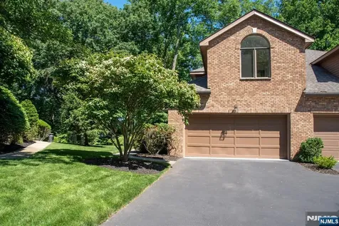 23 Lakeview Drive Old Tappan NJ 07675