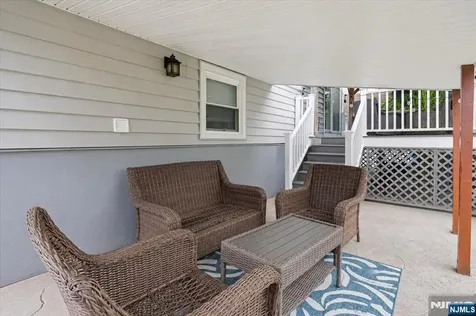43 Berwyn Place Bergenfield NJ 07621