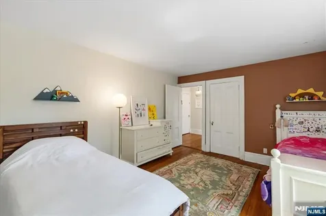 80 Glenwood Road Englewood NJ 07631
