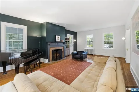 80 Glenwood Road Englewood NJ 07631