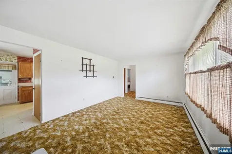 49 Heather Hills Drive Jefferson Township NJ 07438