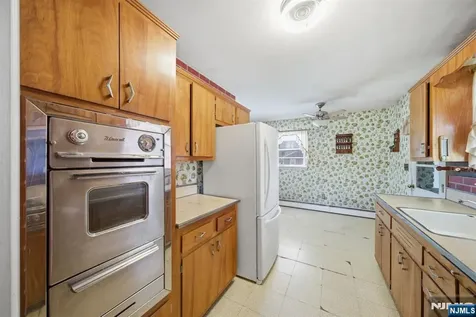 49 Heather Hills Drive Jefferson Township NJ 07438