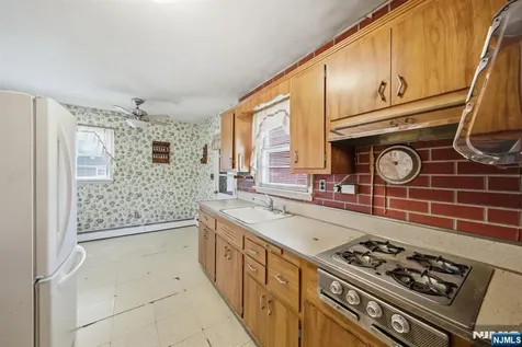 49 Heather Hills Drive Jefferson Township NJ 07438