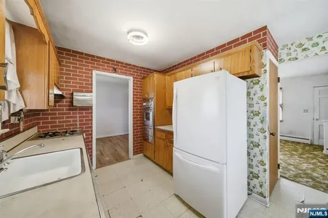 49 Heather Hills Drive Jefferson Township NJ 07438