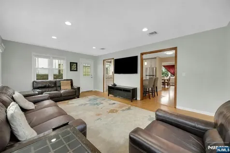 237 North Avenue Wood Ridge NJ 07075