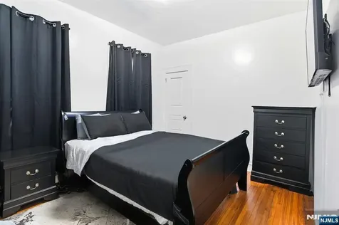 59 Adams Street Irvington NJ 07111