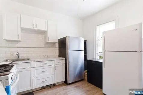 59 Adams Street Irvington NJ 07111