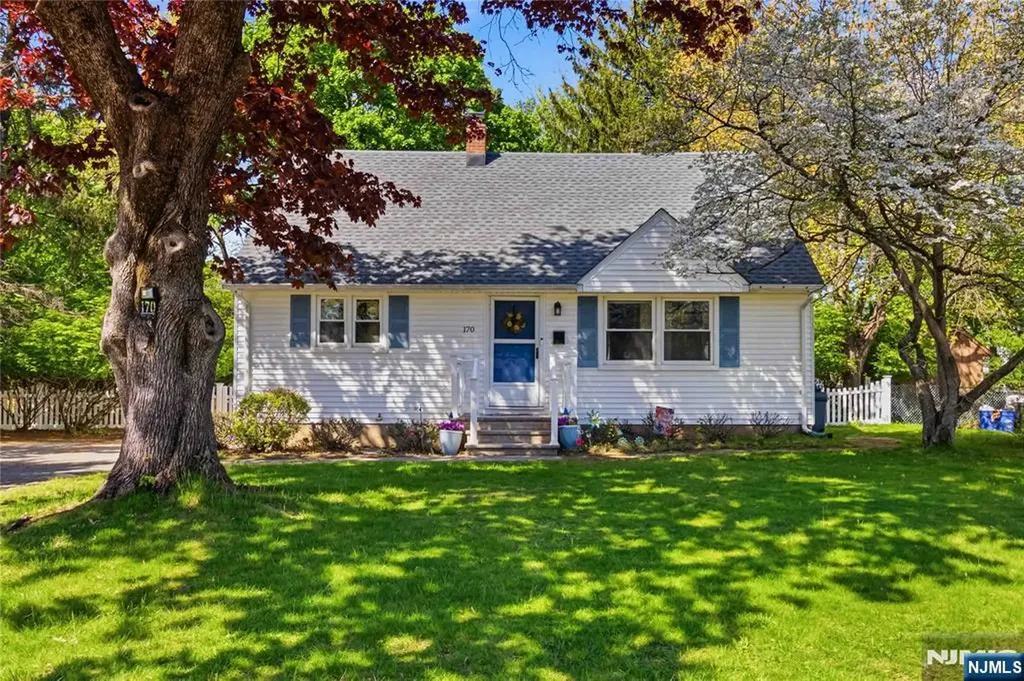 170 Marion Court Pompton Lakes NJ 07442