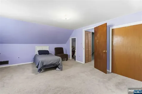 170 Marion Court Pompton Lakes NJ 07442