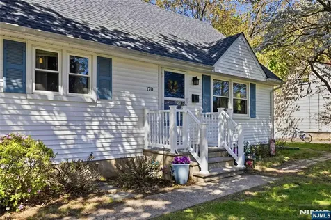170 Marion Court Pompton Lakes NJ 07442