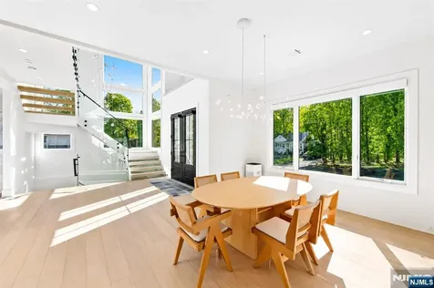 3 Mountain View Court Demarest NJ 07627