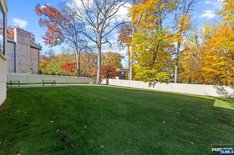 3 Mountain View Court Demarest NJ 07627