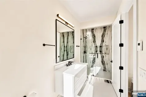 3 Mountain View Court Demarest NJ 07627