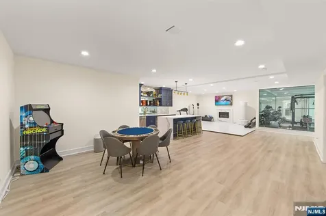 3 Mountain View Court Demarest NJ 07627