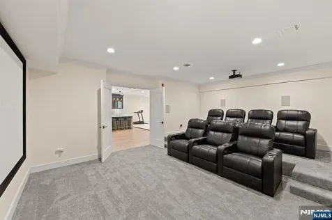 3 Mountain View Court Demarest NJ 07627