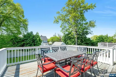 69 Thiem Avenue Rochelle Park NJ 07662