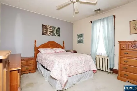 35 Demarest Avenue Bergenfield NJ 07621