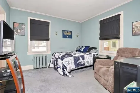 35 Demarest Avenue Bergenfield NJ 07621