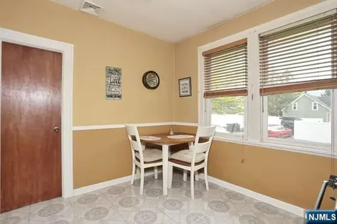 35 Demarest Avenue Bergenfield NJ 07621