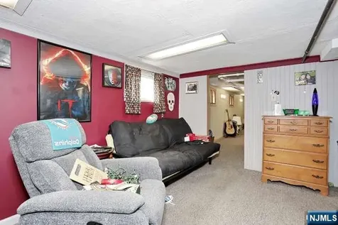 35 Demarest Avenue Bergenfield NJ 07621