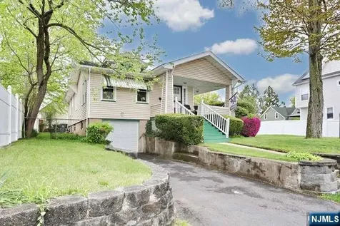 35 Demarest Avenue Bergenfield NJ 07621