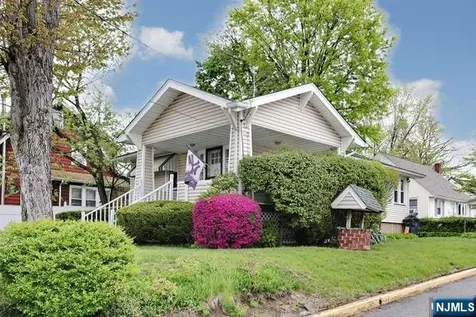 35 Demarest Avenue Bergenfield NJ 07621