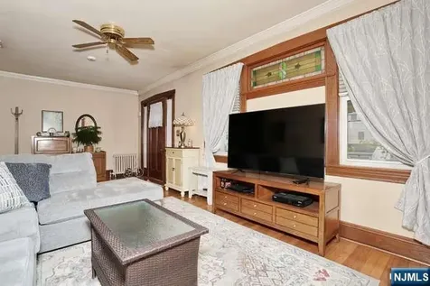 35 Demarest Avenue Bergenfield NJ 07621