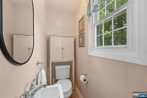 36 Burlington Road Clifton NJ 07012