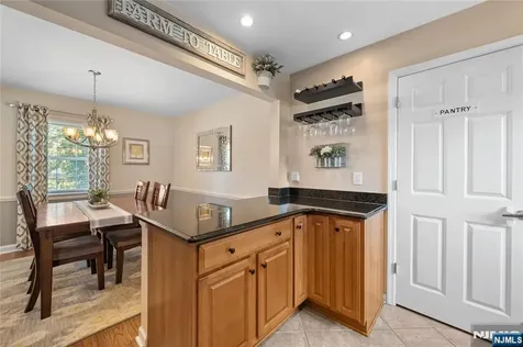 36 Burlington Road Clifton NJ 07012