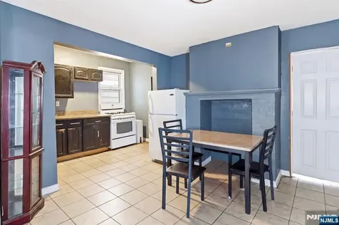 176C Parker Street Newark NJ 07104