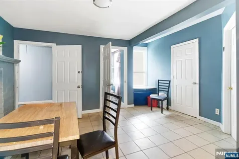 176C Parker Street Newark NJ 07104