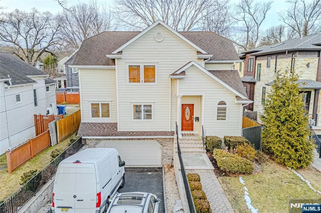 47 Columbus Drive Tenafly NJ 07670