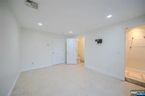 47 Columbus Drive Tenafly NJ 07670