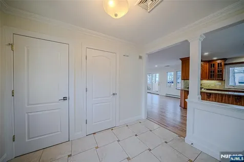 47 Columbus Drive Tenafly NJ 07670
