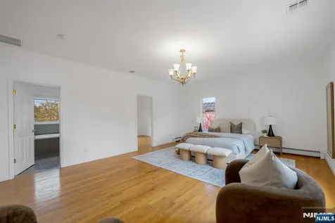 177 Lawson Place Paramus NJ 07652