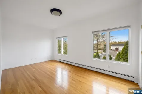 177 Lawson Place Paramus NJ 07652