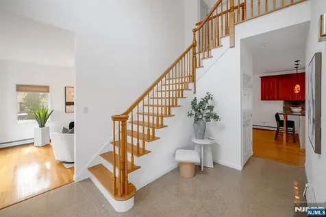 177 Lawson Place Paramus NJ 07652