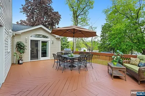 16 Barbara Way Wayne NJ 07470