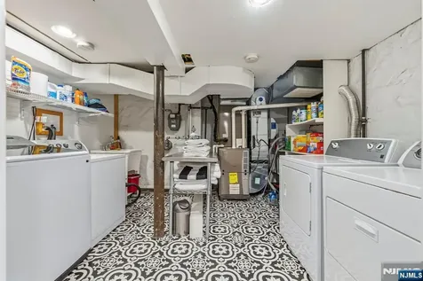 209 W Passaic Avenue Rutherford NJ 07070