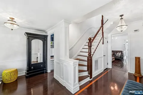 209 W Passaic Avenue Rutherford NJ 07070