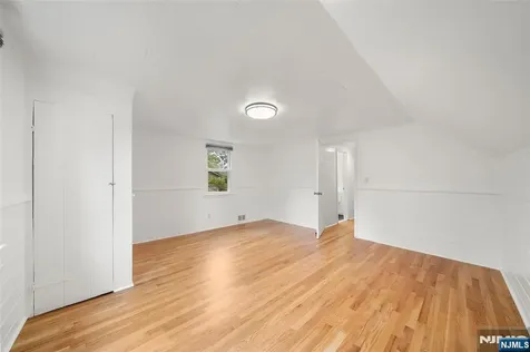 85 Serpentine Road Demarest NJ 07627